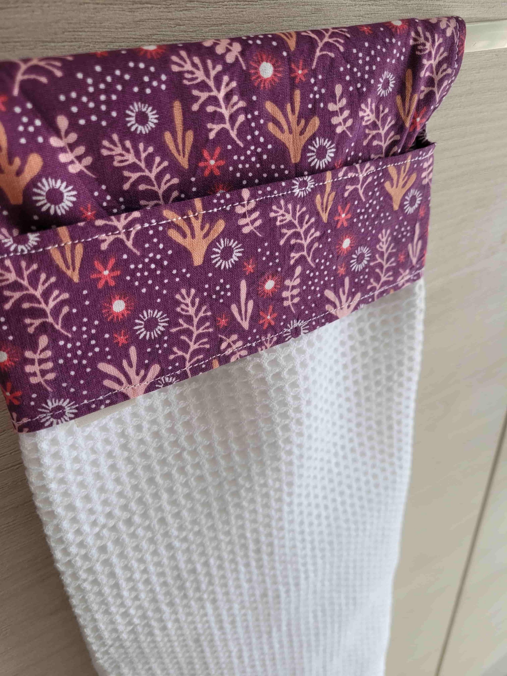 Essuie mains - Fleurs violettes – Image 2